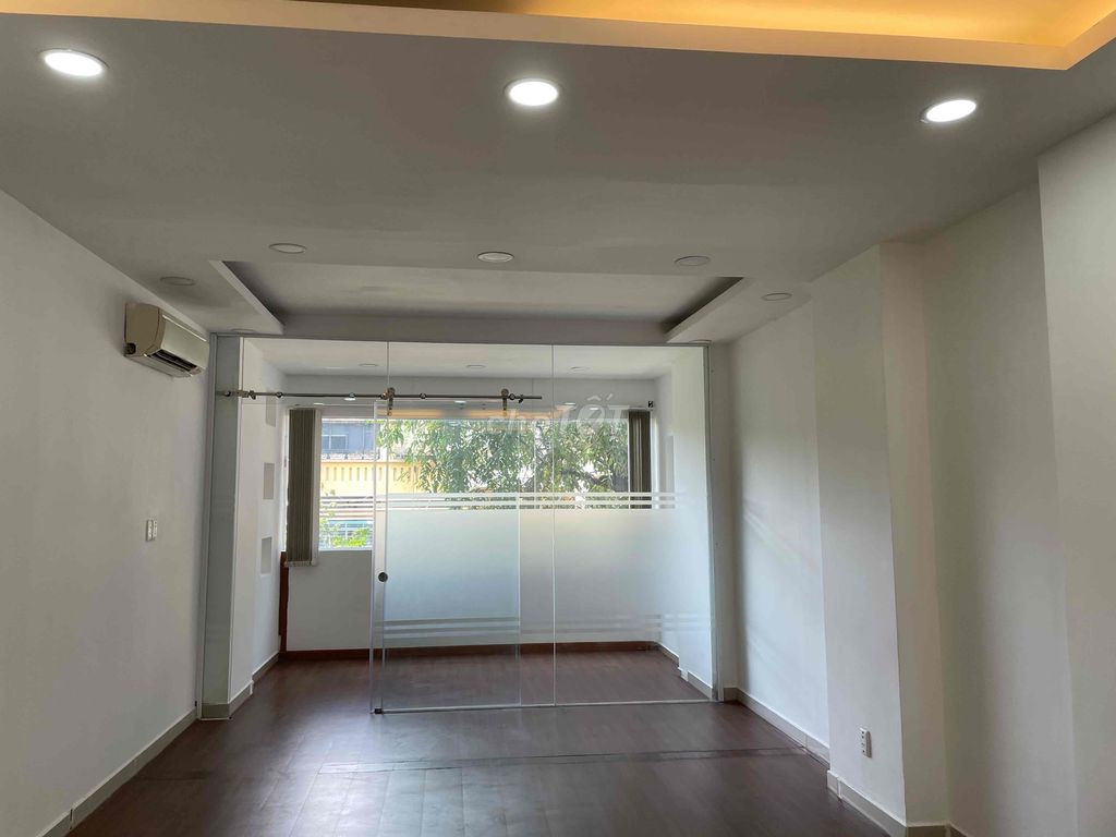 Cho thuê nhà MT Phạm Ngọc Thạch, p. Võ Thị Sáu, Quận 3,